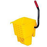 Mop squeezer
