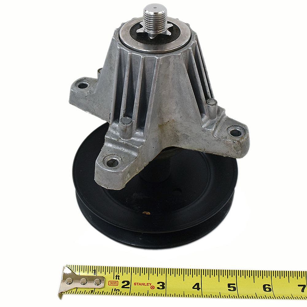 Mtd Lawn Tractor Mandrel And Pulley Assembly 918-06978