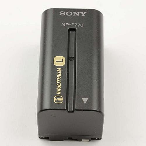 Part #8-021-388-30, Battery Pack(F770)