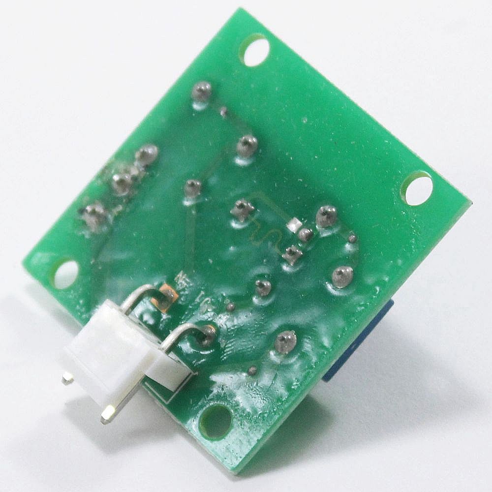 Part #wb27T11382, Cooktop Led Isolator Board / 4.70 x 4.20 x 3.70