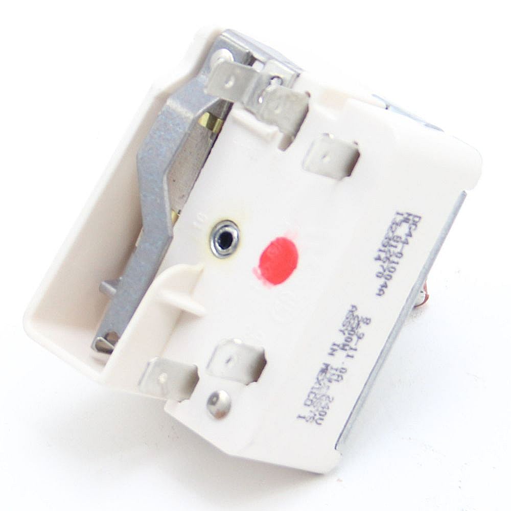Part #dg44-01004A, Range Surface Element Control Switch / 3.30 x 2.70 x 0.50