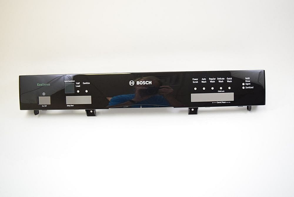 Part #00683960, Dishwasher Control Panel / 28.50 x 8.00 x 4.25