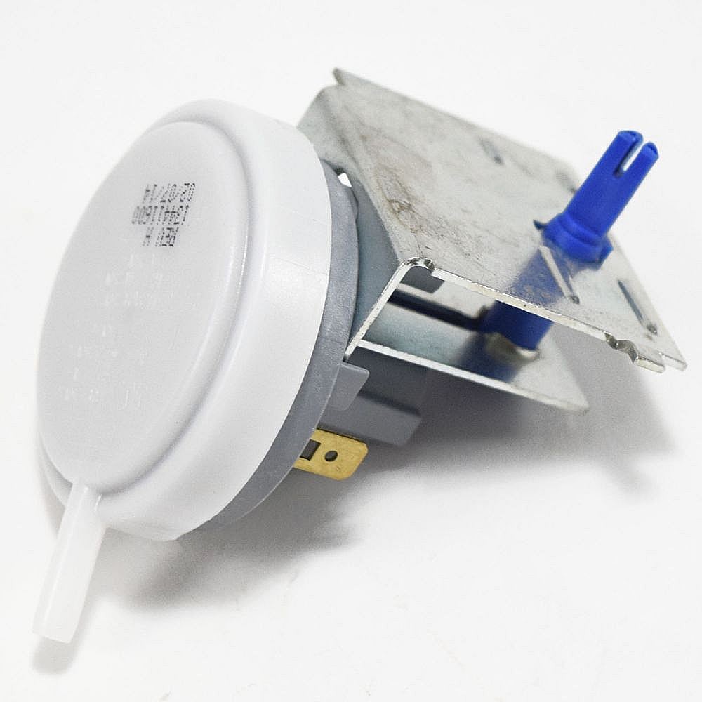 Part #134411600, Crosley Washer Water-Level Pressure Switch / 7.45 x 7.05 x 2.65