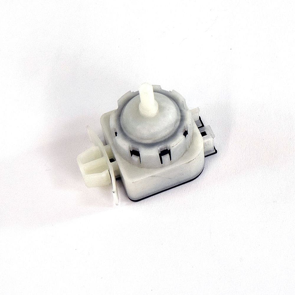 Part #134762000, Washer Water-Level Pressure Switch / 7.15 x 6.90 x 1.95