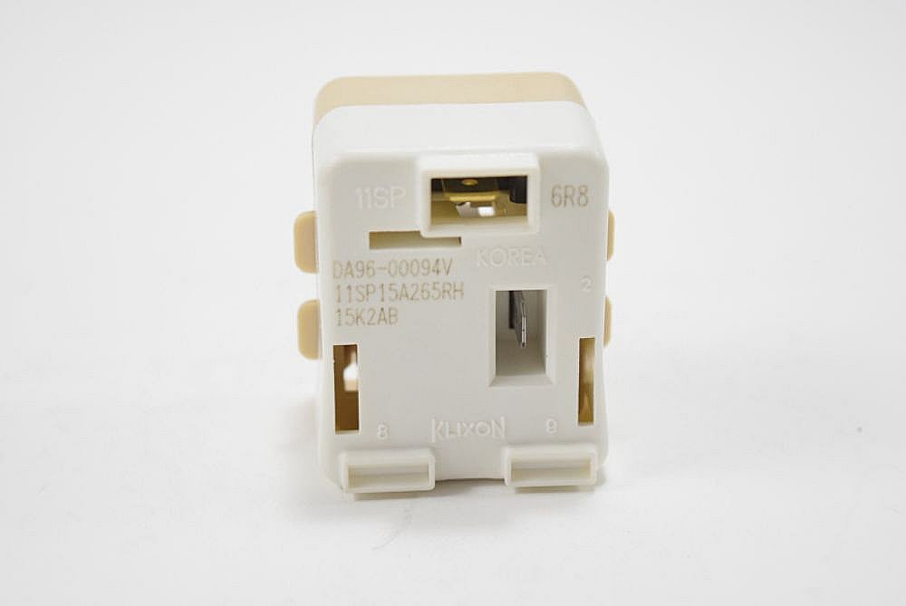 Part #wr07X10140, Refrigerator Compressor Start Relay / 6.00 x 5.60 x 1.20