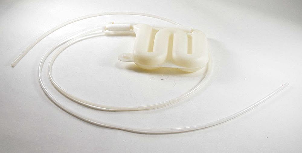 Part #wr17X12390, Refrigerator Water Reservoir Assembly / 20.20 x 18.90 x 3.20
