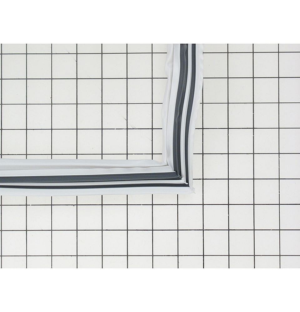 Part #wr24X445, Refrigerator Freezer Door Gasket (Replaces Wr24X0445) / 28.50 x 19.00 x 1.40