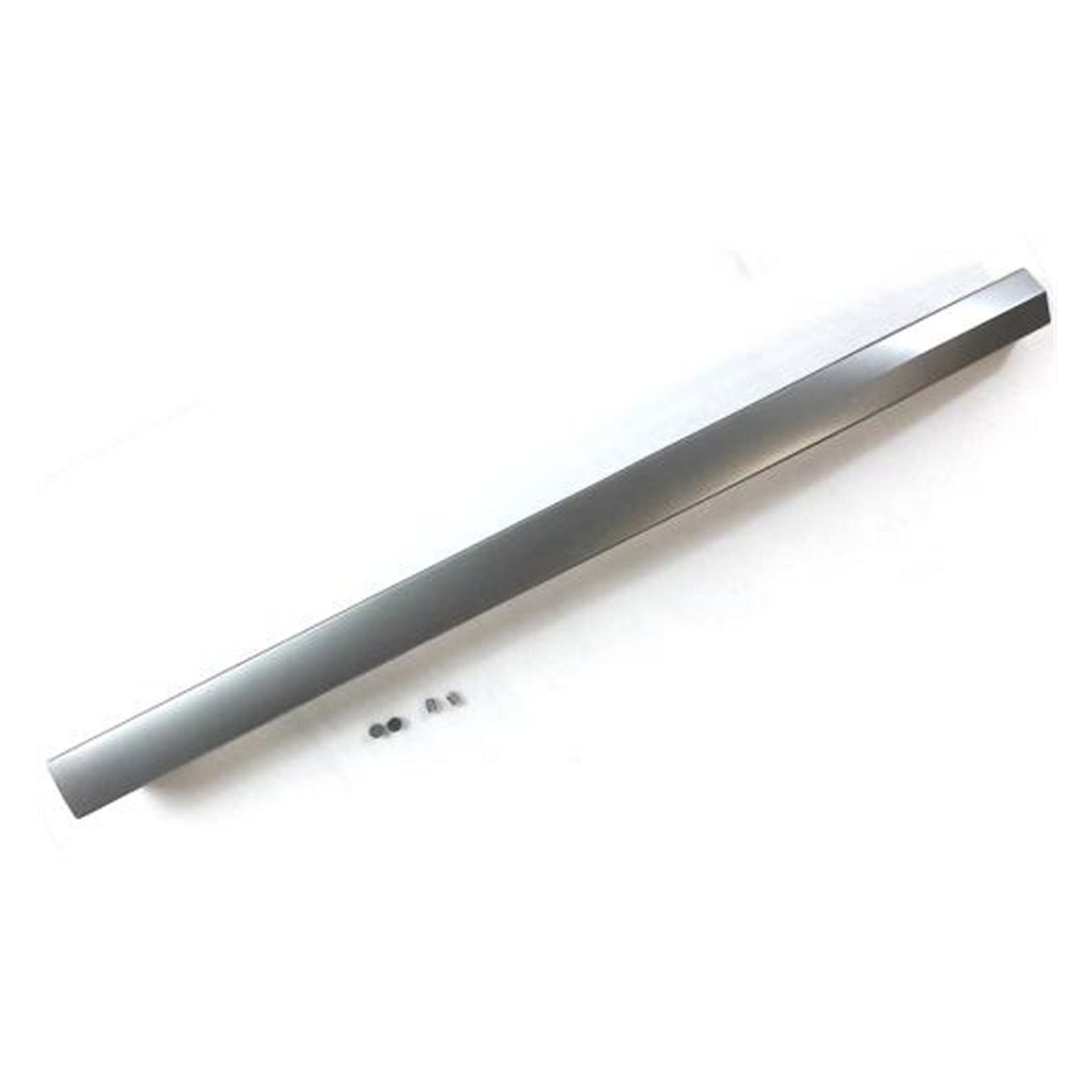Part #12131000017488, Insignia Door Handle Assy (Refrigerator