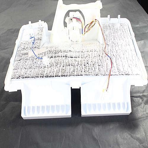 Part #aeb73865906, Refrigerator Freezer Evaporator Cover And Fan Assembly / 27.97 x 19.76 x 14.82