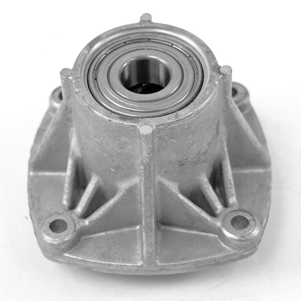 Part #1769048099, Lawn Tractor Mandrel Housing / 4.75 x 4.75 x 3.25