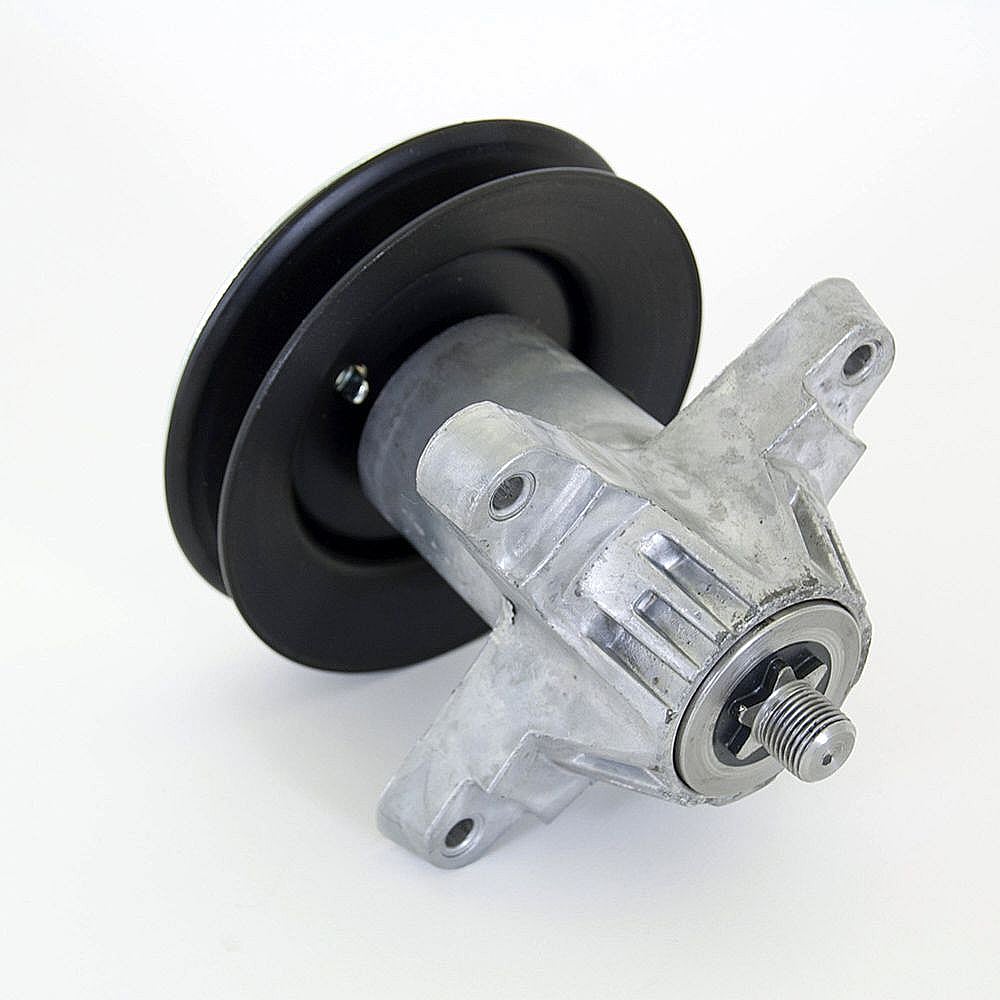Part #918-0138C, Lawn Tractor Mandrel Assembly / 7.90 x 7.60 x 7.30