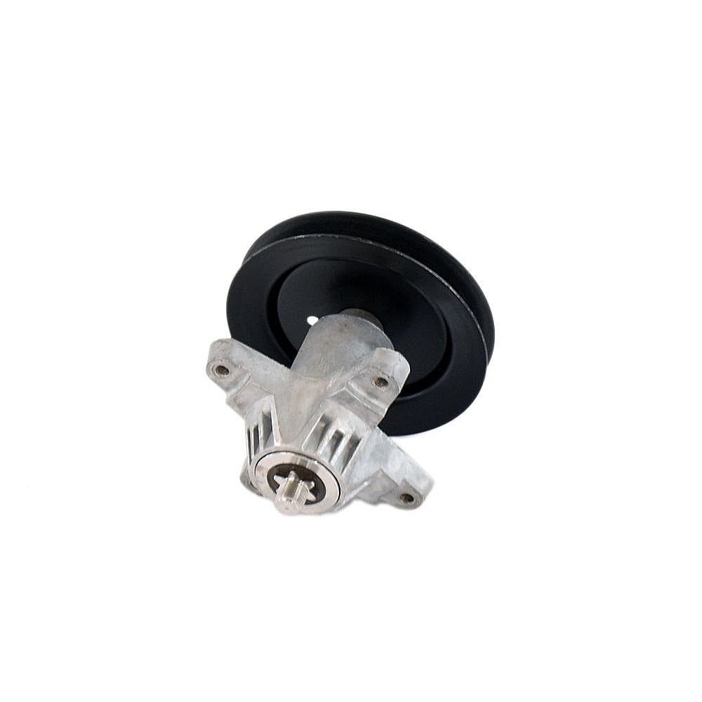 Part #918-0624B, Lawn Tractor Mandrel Assembly (Replaces 918-0624A) / 7.90 x 7.60 x 7.30