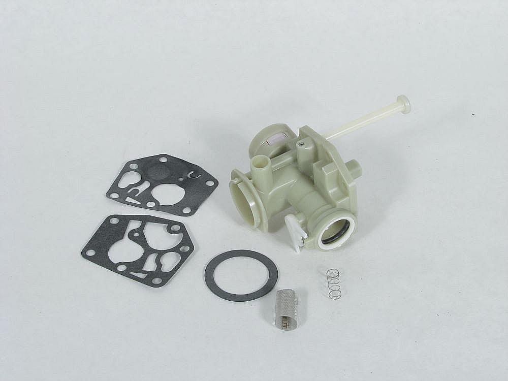 Briggs & Stratton Part #795475, Lawn & Garden Equipment Engine Carburetor | 4.00 x 3.50 x 4.50