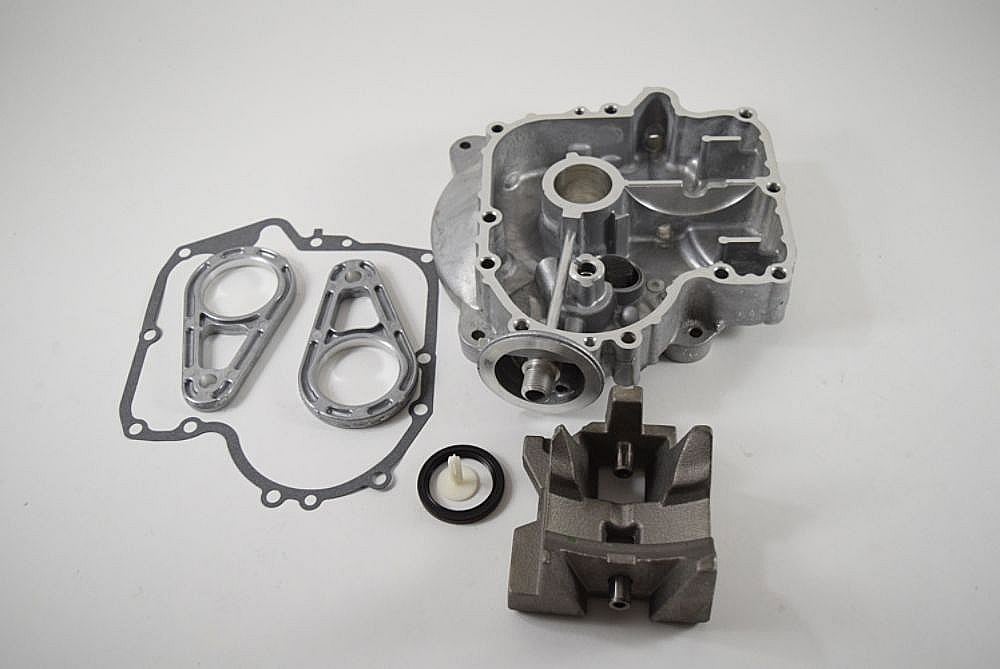 Briggs & Stratton Part #795938, Sump-Engine